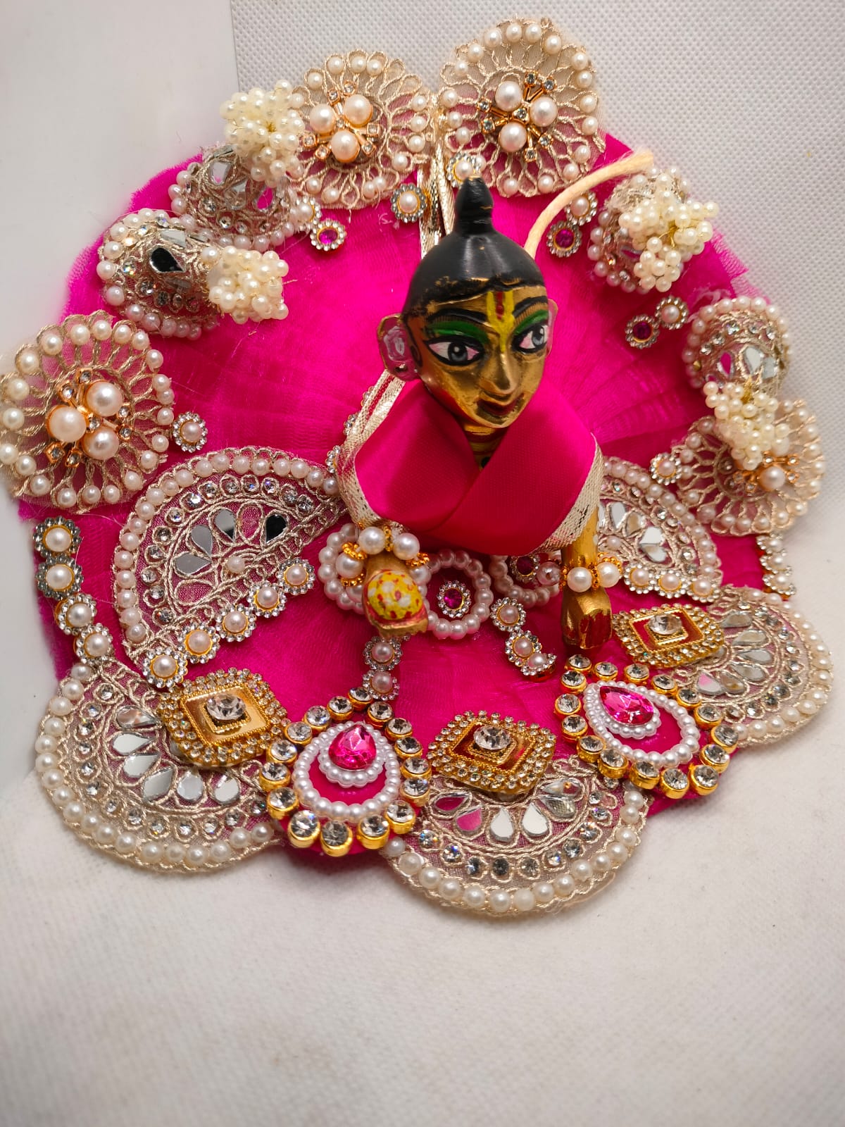 Padmaraag Rang Poshak (पद्मराग रंग पोशाक)