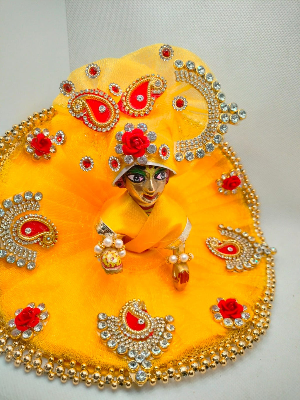 Pukhraj Kusum Poshak (पुखराज कुसुम पोशाक)