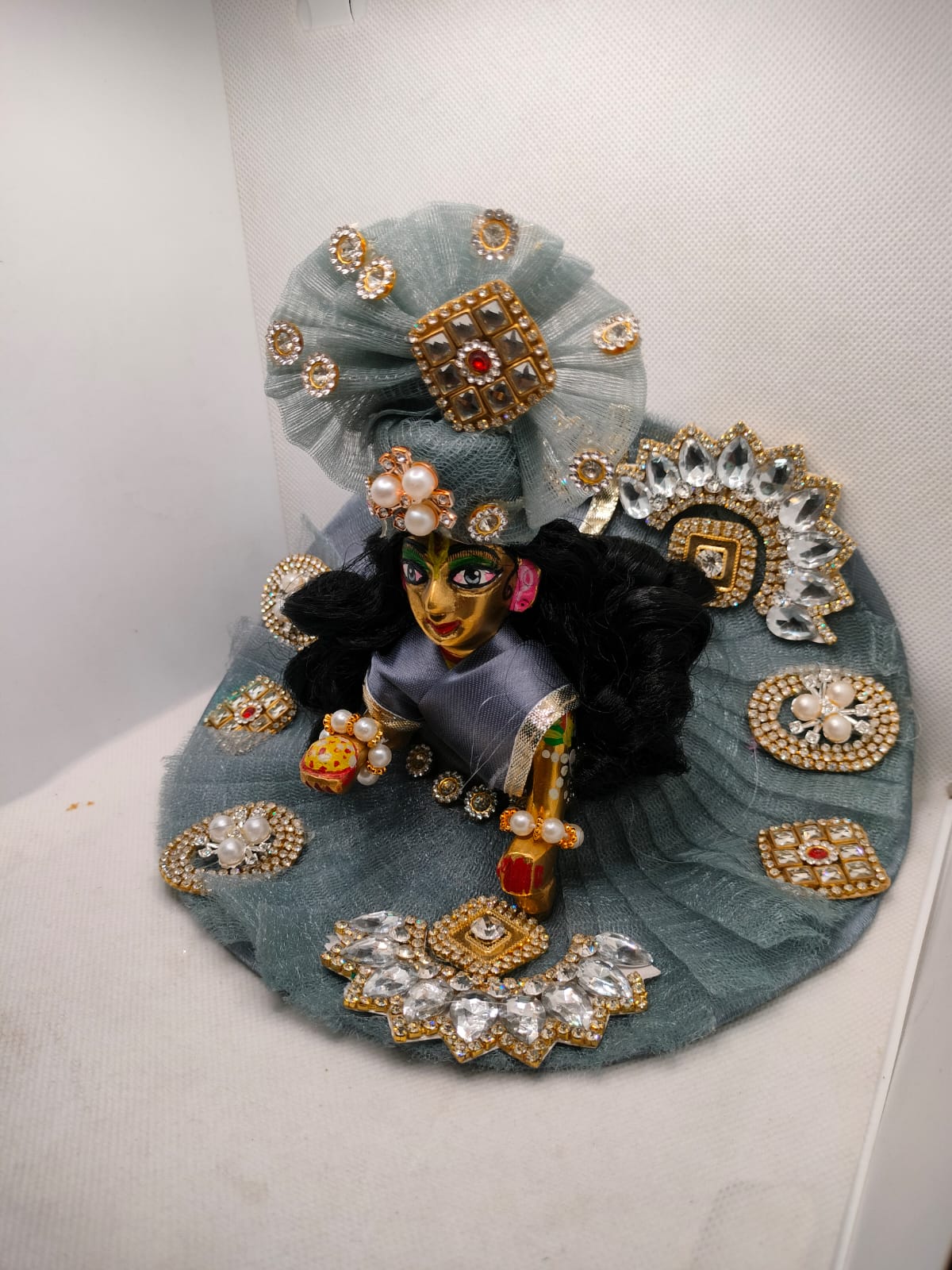 Yashab Rang Poshak (यशब रंग पोशाक)