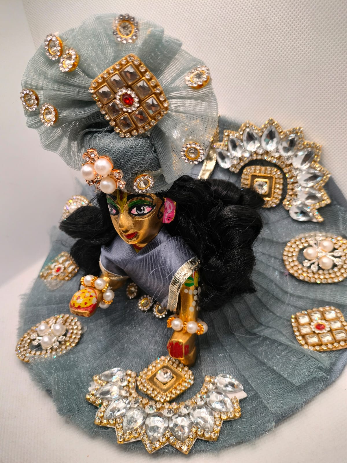 Yashab Rang Poshak (यशब रंग पोशाक)
