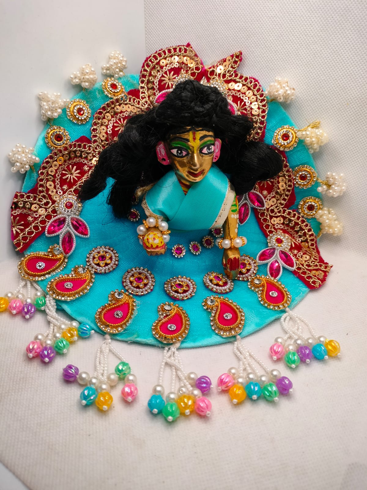 Neelmani Rang Poshak (नीलमणि रंग पोशाक)