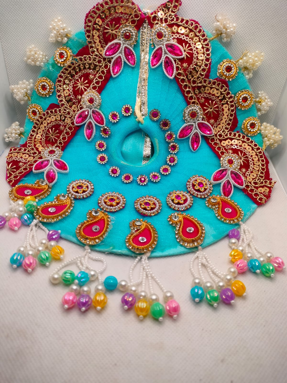 Neelmani Rang Poshak (नीलमणि रंग पोशाक)